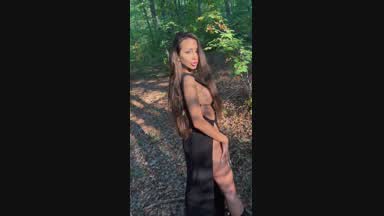 twerking in the woods