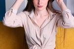 look at me)