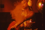 smoke hookah