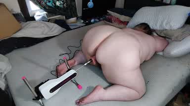 Taking my new lovense fuckmachine out for a spin