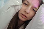 clouse up