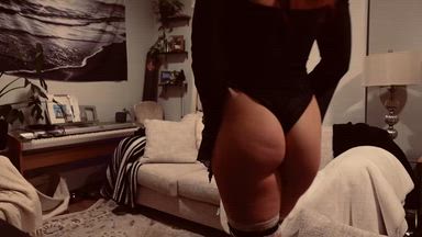 My first time trying a butt plug :)