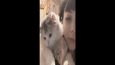 kitty ^_^