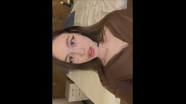 💋