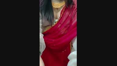 Daliadubey at Chaturbate: GOAL: 1 FINGER IN ASS [375 tokens ...