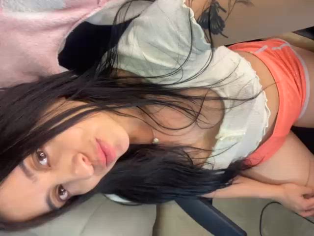💋