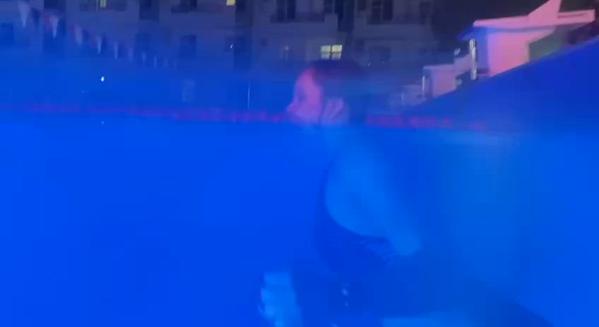 I'm swimming beautifully
