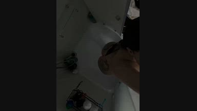 Shower*