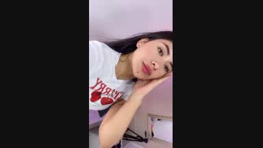 kiss and body