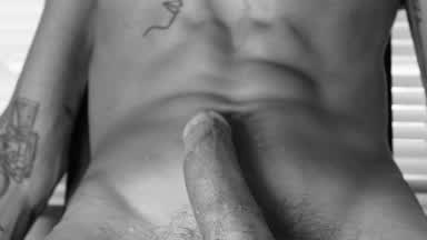 SlimStud69 in Black&White