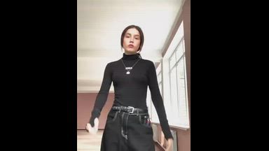 Hot dance