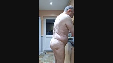 keith โ washing up