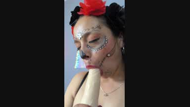 Katrina sucks you off