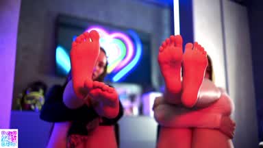 Quick foot fetish😍😘