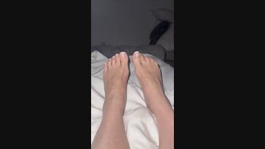 Toe Wiggle French White Tips