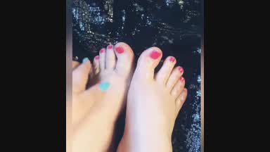 feet!