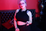 Sexy Queen in NEON