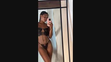 😋😋