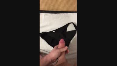 Cum in my Gf panties