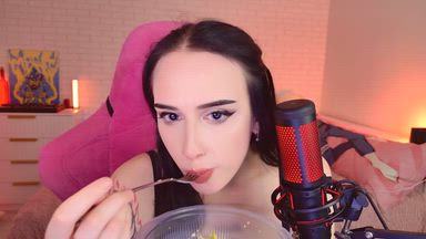 ASMR EATING