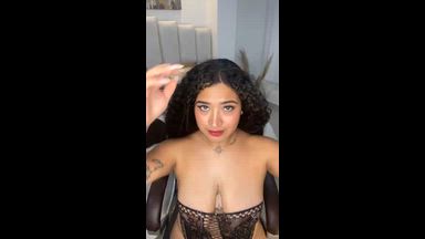 Wet spread pussy