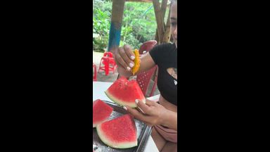 a pleasure to enjoy fresh fruit
