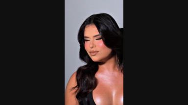 georginareyes ๐น โ Your Favorite Distraction ๐