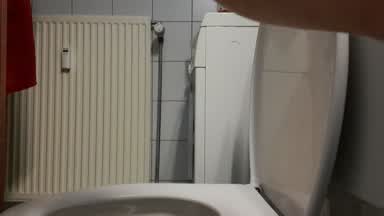 clean my ass for the fun with my hole!! Assbrush