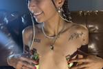 shawtyfuxks โ Topless