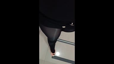 I masturbate in the men's bathroom and they almost