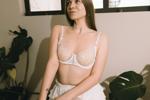 tender sexy laura