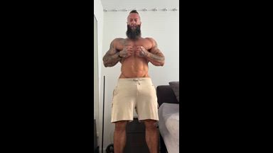 Flexing and Cumshot