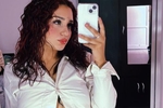 Very hot girl