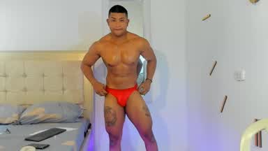 SEXY POSING