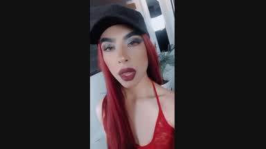 😈