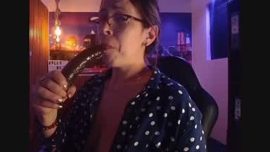 saliva mmm