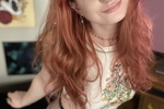 <3