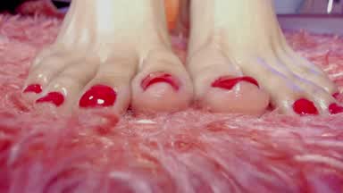 Hot and cold in my feet