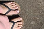 feet