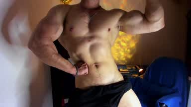 NEW POSING UPDATE!!!! MORE MUSCLES MORE CLOSE !!!!