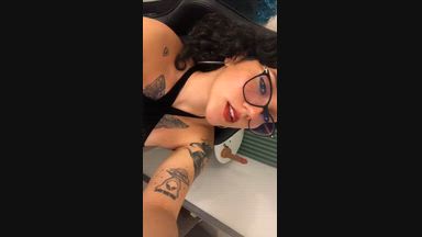 :p