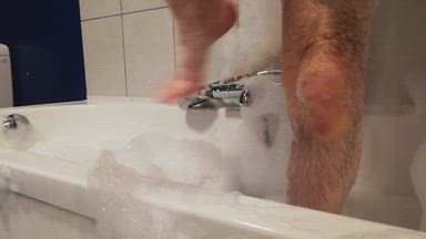 Holding breath in foam bath