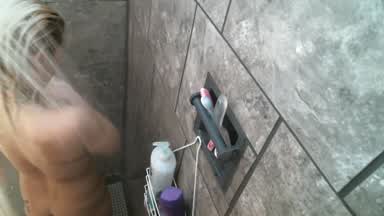 shower session