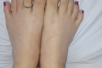 (23) PUSSY RED NAIL POLISH !