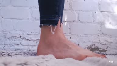 Feet closeup, soles, high arches, painted toes, fr