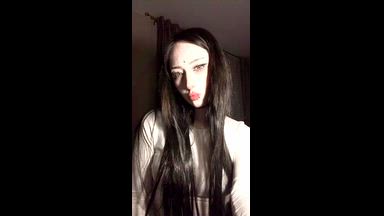your lily Janette
