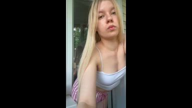 Hello hello :3