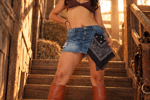 gahia belluci — Cowgirl