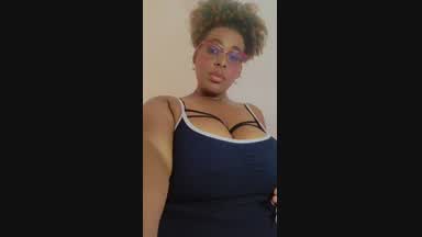 I love playing with my tits