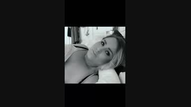 blondie955 โ THT face tho